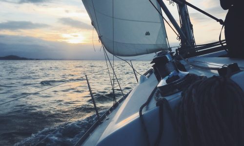 5 Simple strategies for overcoming the challenges of economic uncertainty