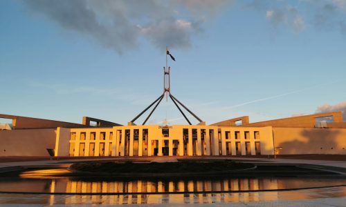 what do the government’s election pledges mean for the growth and tax planning of your Aussie small business?